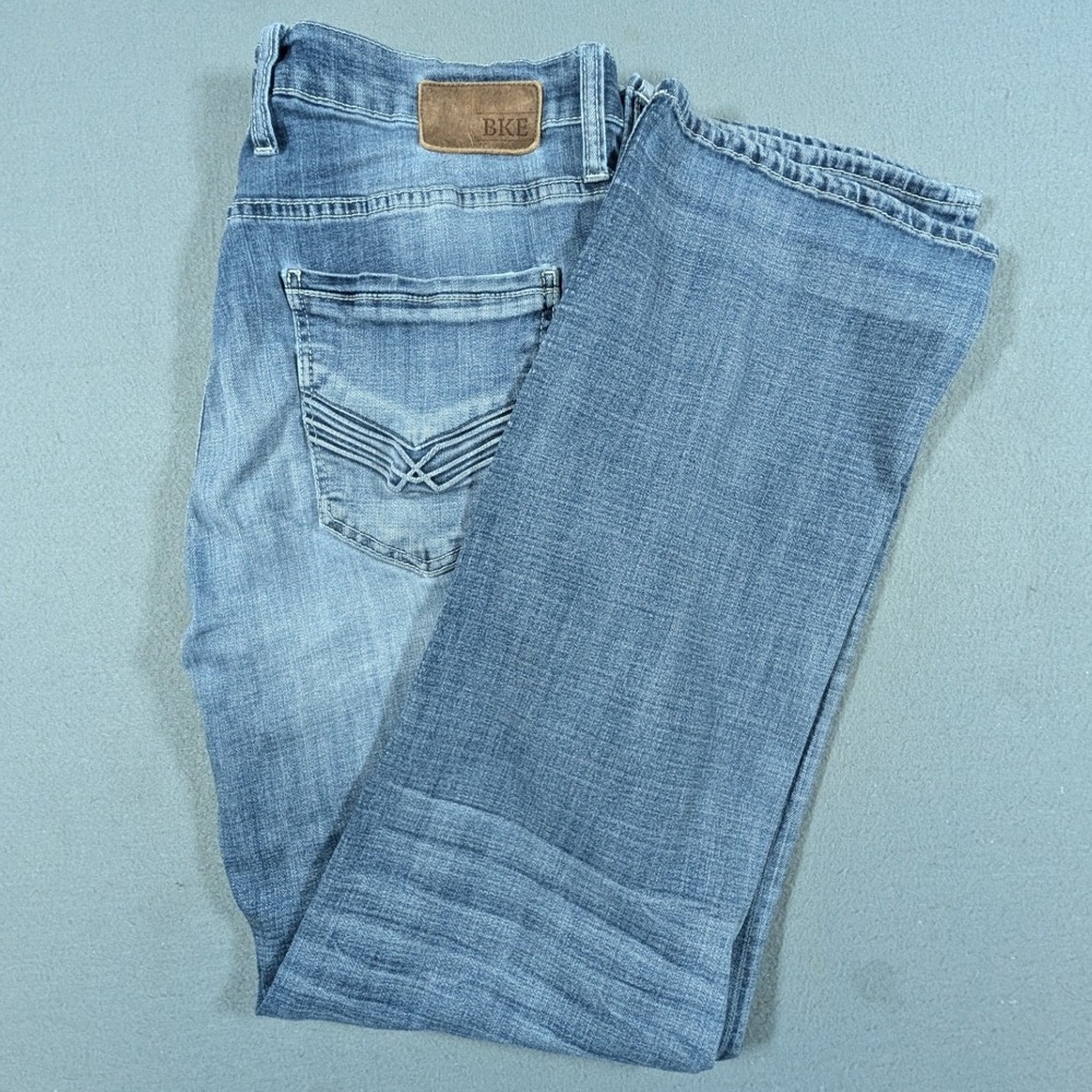 BKE Jake Bootleg Jeans Mens 38R Blue Medium Wash Coolmax Denim